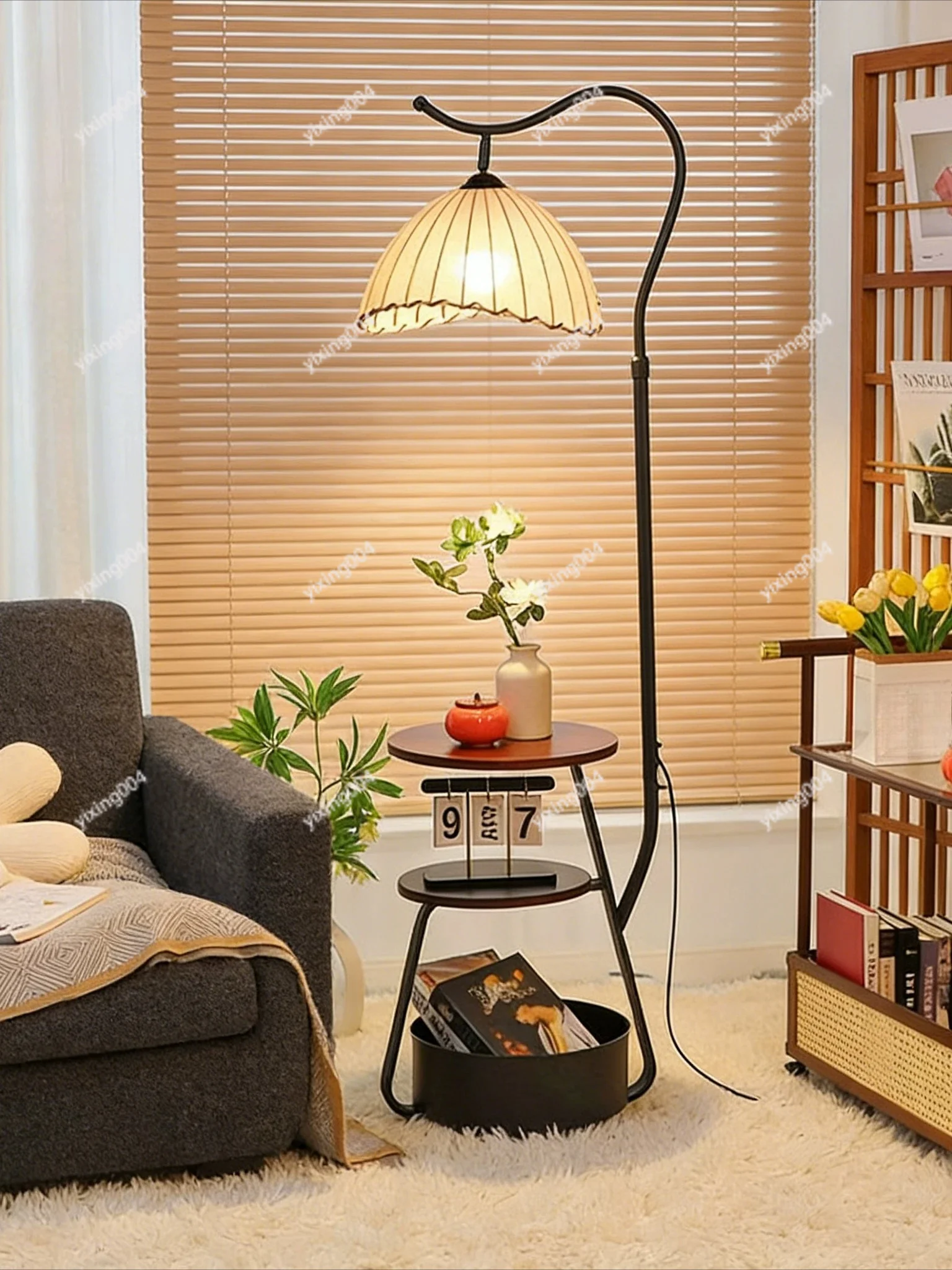 Retro Floor Lamp with Storage Shelf Vintage Ambient Light for Living Room Sofa Bedroom Bedside Decor
Retro Floor Lamp with Storage Shelf Vintage Ambient Light for Living Room Sofa Bedroom Bedside Decor