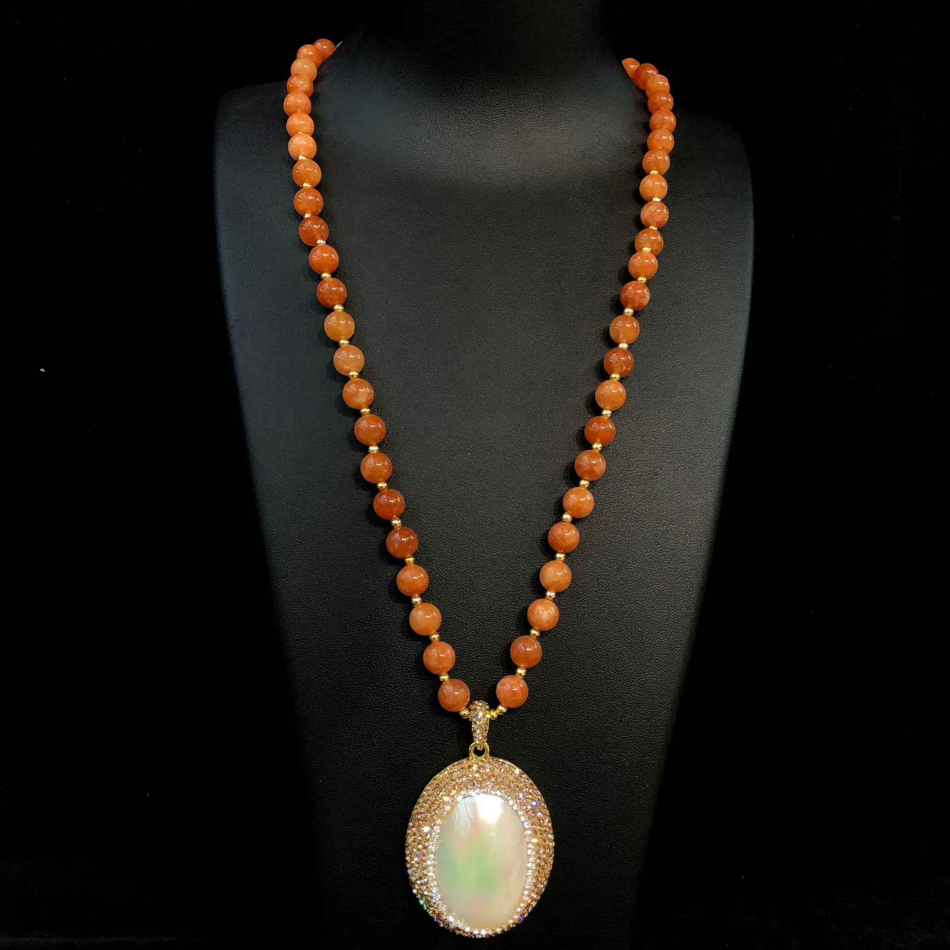Natural Shell Pearl Cz Crystal Pendant Necklace Women's Round Bead Long Sweater Chain Handmade Choker Collar Jewelry Bohemian
Natural Shell Pearl Cz Crystal Pendant Necklace Women's Round Bead Long Sweater Chain Handmade Choker Collar Jewelry Bohemian