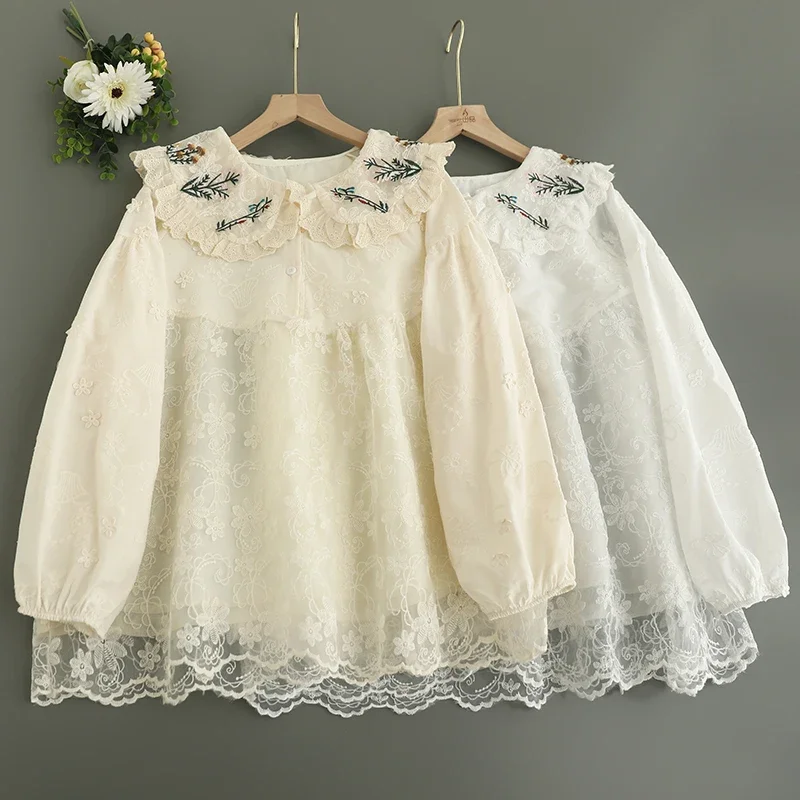 Spring New Japan Style Mori Girl Sweet Embroidered Shirts Women Cute Peter Pan Collar Long Sleeve Casual Loose Tops
Spring New Japan Style Mori Girl Sweet Embroidered Shirts Women Cute Peter Pan Collar Long Sleeve Casual Loose Tops