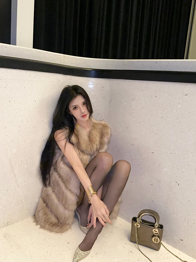 Xia Yuan Original Gentle Pink Eco-Friendly Faux Fur Vest Women's Premium Faion Winter Outerwear
Xia Yuan Original Gentle Pink Eco-Friendly Faux Fur Vest Women's Premium Faion Winter Outerwear