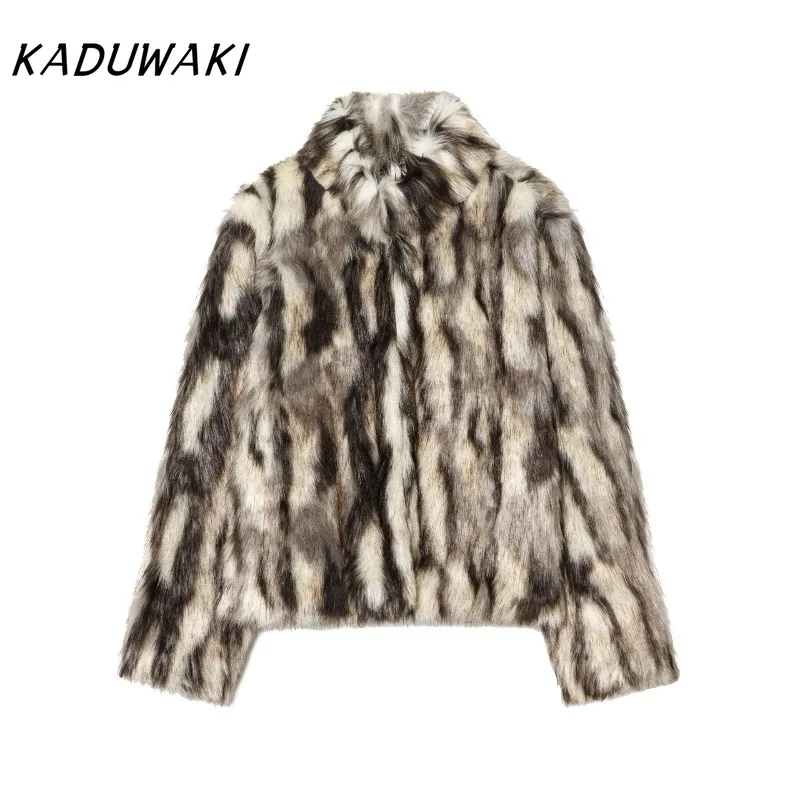 KADUWAKI Autumn Stand Collar Faux Fur Parkas Women Loose Long Sleeve Button Warm Thicken Coats Chic Winter Lady Contrast Outwear
KADUWAKI Autumn Stand Collar Faux Fur Parkas Women Loose Long Sleeve Button Warm Thicken Coats Chic Winter Lady Contrast Outwear