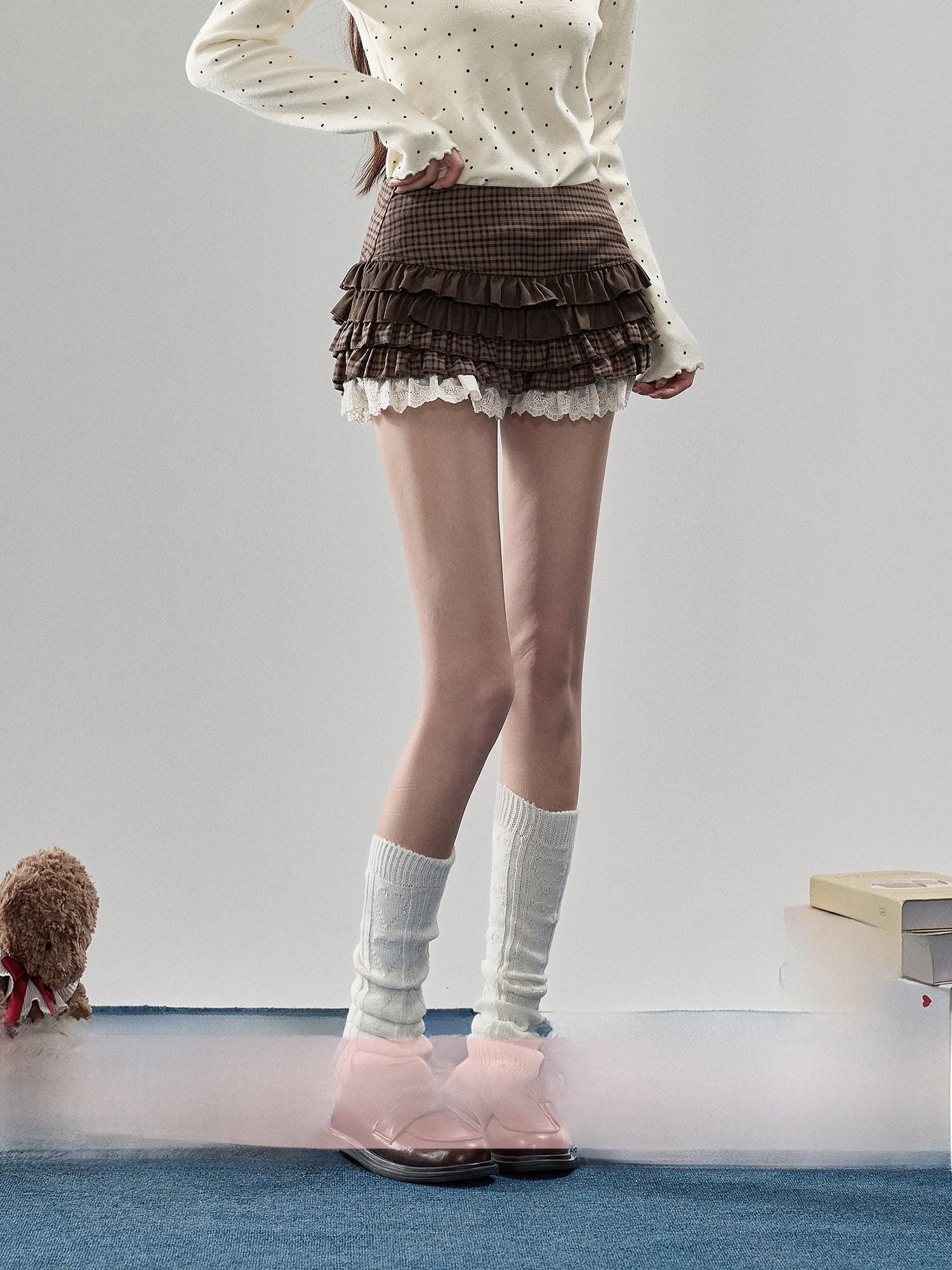 High Waist A-Line Skirt Women's Checkered Woolen Cake Short Skirt BBT Sweety Cute Style Citywalk Micro Elastic
High Waist A-Line Skirt Women's Checkered Woolen Cake Short Skirt BBT Sweety Cute Style Citywalk Micro Elastic