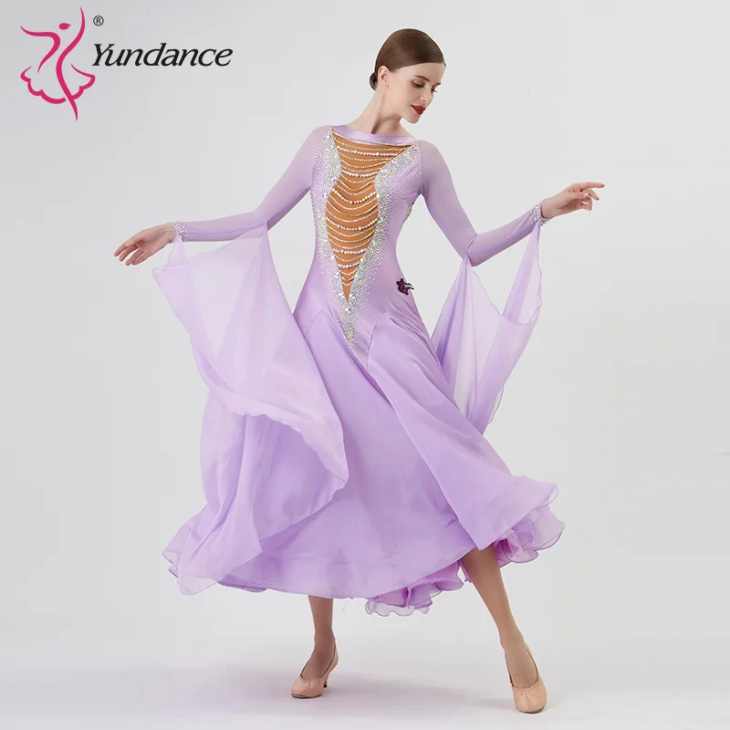 B-22217 Custom New International Standard Ballroom Dance Dress High Quality Pearl Silk Ballroom Dance Dresses for Sale
B-22217 Custom New International Standard Ballroom Dance Dress High Quality Pearl Silk Ballroom Dance Dresses for Sale