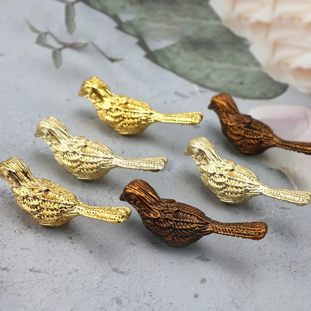Cute Fine Lucky Bird Furniture Handles Simple Cartoon Animal Cabinets Door Knobs Modern Single Hole Closet Door Handles Dresser
Cute Fine Lucky Bird Furniture Handles Simple Cartoon Animal Cabinets Door Knobs Modern Single Hole Closet Door Handles Dresser