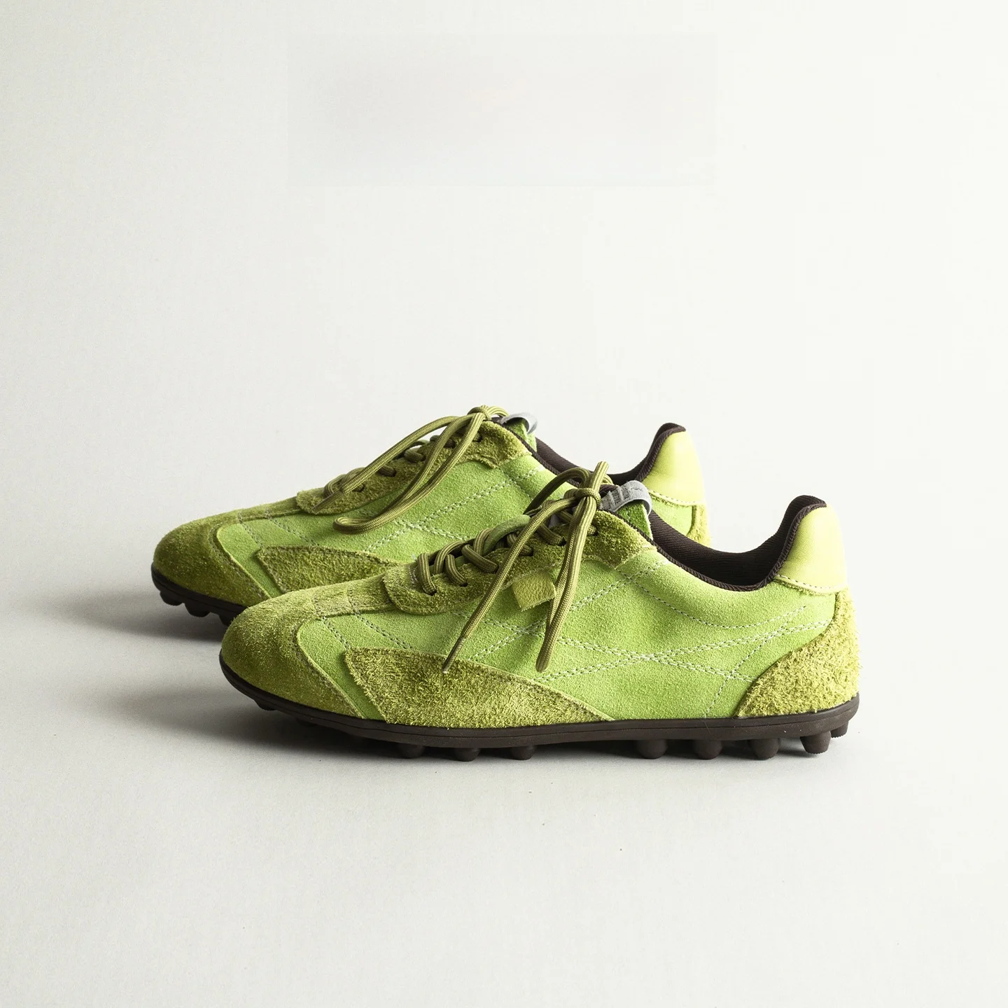 Leather Flat Bottom Sports Dequn Shoes Women's Spring Versatile round Head Retro Soft Bottom Outdoor Casual Running Shoes
Leather Flat Bottom Sports Dequn Shoes Women's Spring Versatile round Head Retro Soft Bottom Outdoor Casual Running Shoes