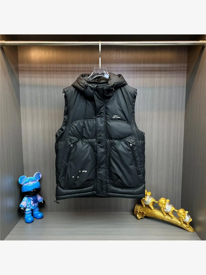 American Sle Thiened Men's Hooded down Vest Casual Spring Autumn New Warm Cotton Jaet Vest Stand Fit Youth Faion
American Sle Thiened Men's Hooded down Vest Casual Spring Autumn New Warm Cotton Jaet Vest Stand Fit Youth Faion