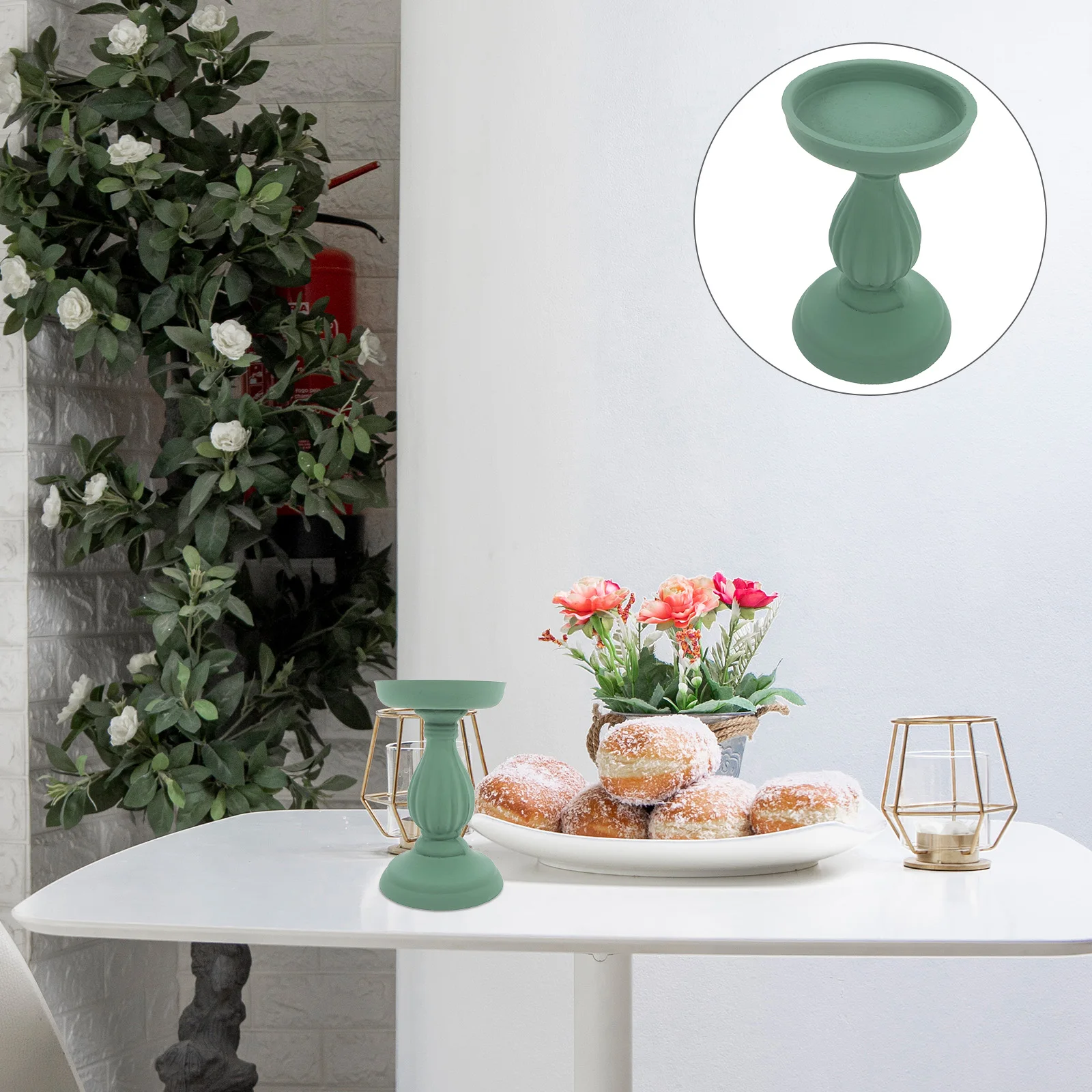 1Pcs Premium Resin Candlestick Elegant European Style Indoor Outdoor Decoration Valentine Wedding Party Use Stand
1Pcs Premium Resin Candlestick Elegant European Style Indoor Outdoor Decoration Valentine Wedding Party Use Stand