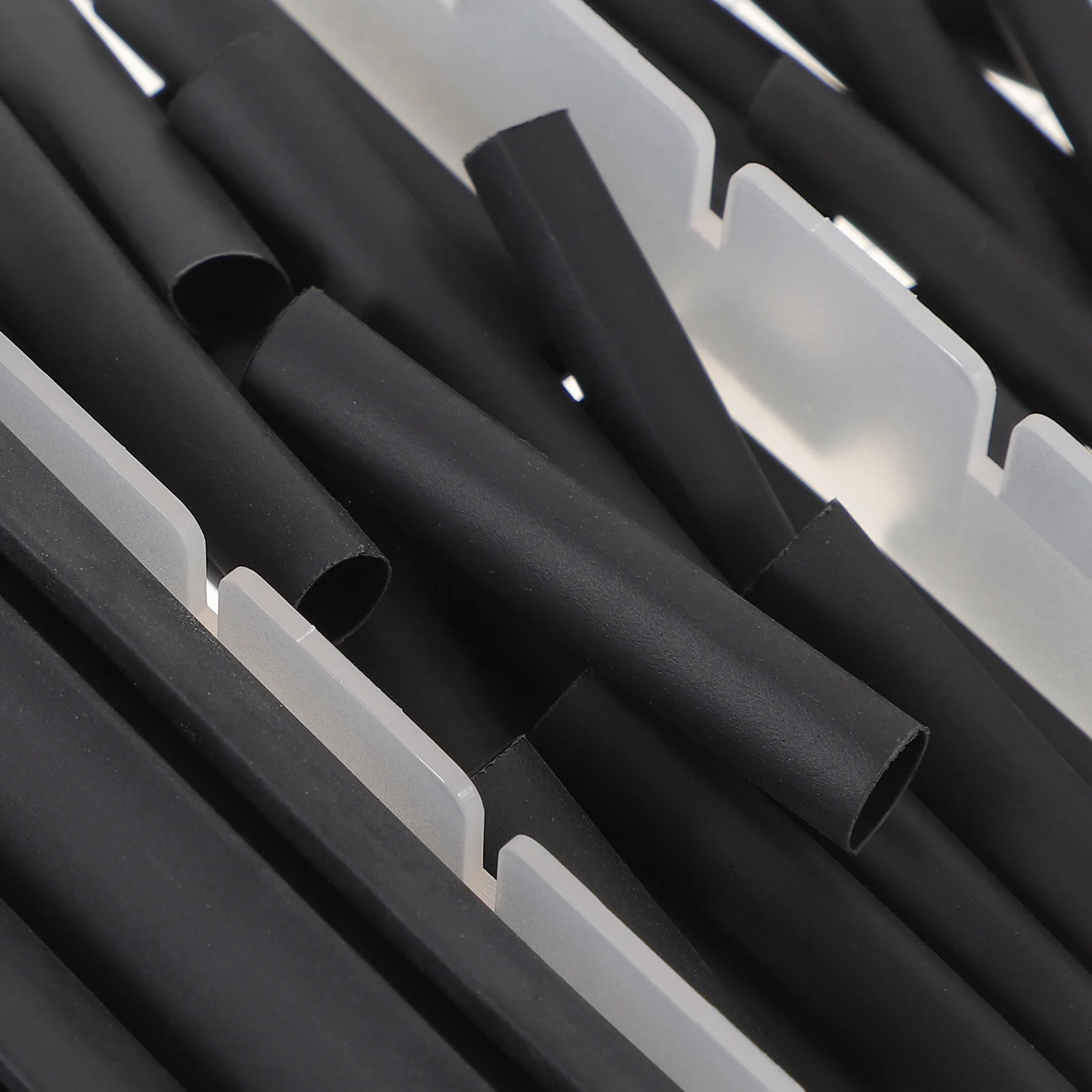 127Pcs Heat Shrink Tubing Assorted Sizes Wire Cable Wrap Insulation Sleeve Electrical Shrink Tube Wrap Cable 
127Pcs Heat Shrink Tubing Assorted Sizes Wire Cable Wrap Insulation Sleeve Electrical Shrink Tube Wrap Cable