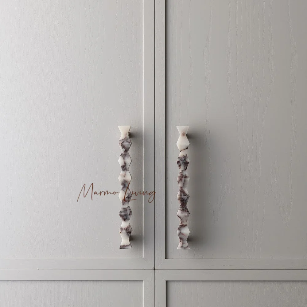 Luxury 100% Natural Marble Geometric Bow Door Handle Unique Shape Cabinet Stone Pull Designer Art
Luxury 100% Natural Marble Geometric Bow Door Handle Unique Shape Cabinet Stone Pull Designer Art