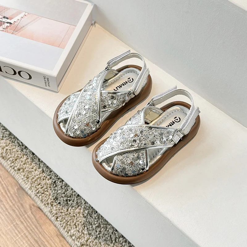 Girls Glitter Sandals Summer Sparkly Party Shoes Kids Platform Criss Cross Sandals for Wedding Christening Size 26-37
Girls Glitter Sandals Summer Sparkly Party Shoes Kids Platform Criss Cross Sandals for Wedding Christening Size 26-37