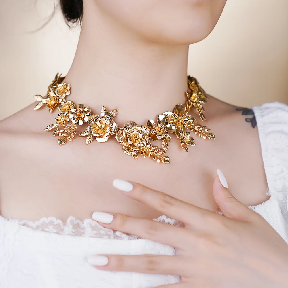 WealthyBoo Multi Flowers Pendant Necklace Exquisite Metal Daisy Peony Plant Charms Choker Collar Chain Women Gift Accessories
WealthyBoo Multi Flowers Pendant Necklace Exquisite Metal Daisy Peony Plant Charms Choker Collar Chain Women Gift Accessories