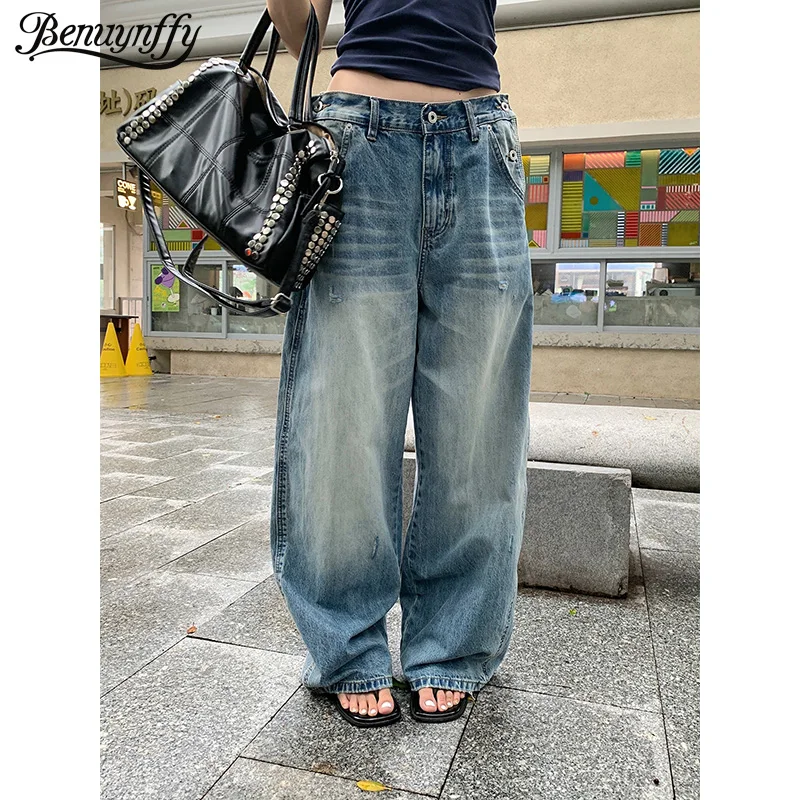 Benuynffy Street Multiple Button Straight Leg Jeans Women 2026 Summer New Vintage Mid Waisted Female Loose Ripped Wide Leg Pants
Benuynffy Street Multiple Button Straight Leg Jeans Women 2026 Summer New Vintage Mid Waisted Female Loose Ripped Wide Leg Pants