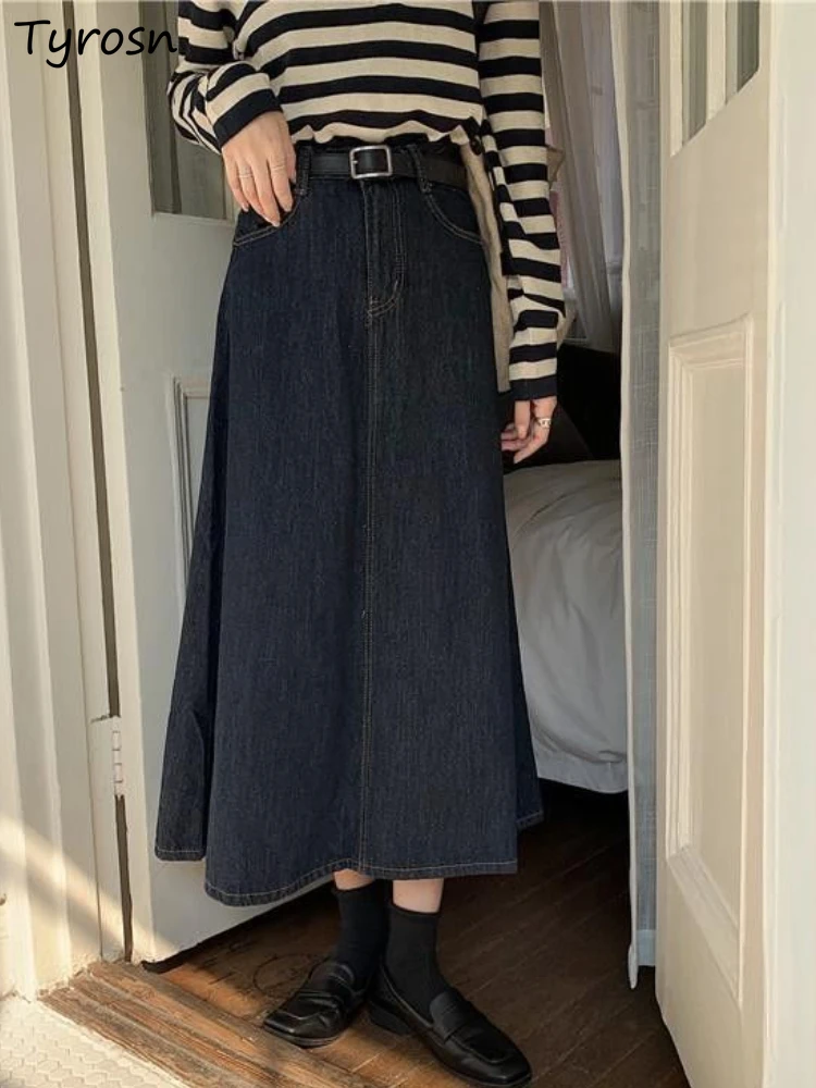 Denim Skirts Women Vintage Design All-match A-line Korean Style Simple High Waist Fashion Midi Daily Sweet Students Classic Cozy
Denim Skirts Women Vintage Design All-match A-line Korean Style Simple High Waist Fashion Midi Daily Sweet Students Classic Cozy