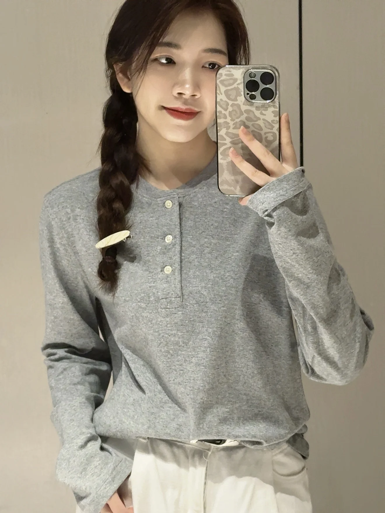 Ele Cotton Henry irt Casual Versatile Long Sve f Open Collar round Ne Tee Comfortable Fit Ladies' T-irt
Ele Cotton Henry irt Casual Versatile Long Sve f Open Collar round Ne Tee Comfortable Fit Ladies' T-irt