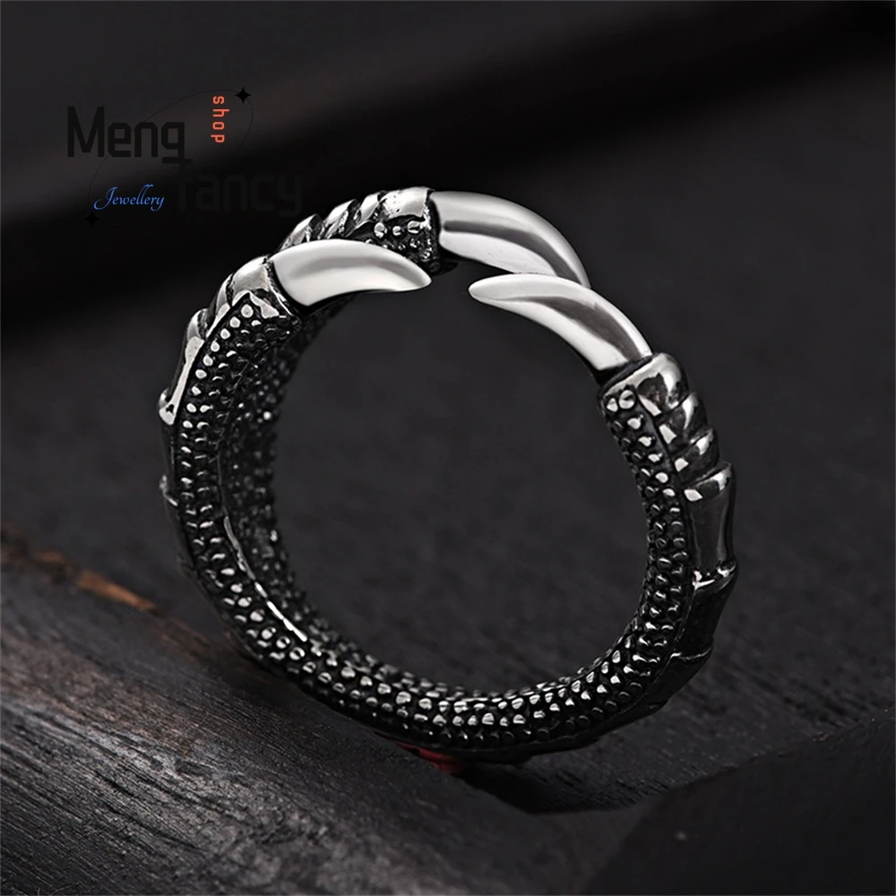 Dragon Claw Retro Fashion Ring For Men Trendy And Powerful. Adjustable Finger Opening, Little Finger Ring Fashion Jewelry Luxury
Dragon Claw Retro Fashion Ring For Men Trendy And Powerful. Adjustable Finger Opening, Little Finger Ring Fashion Jewelry Luxury