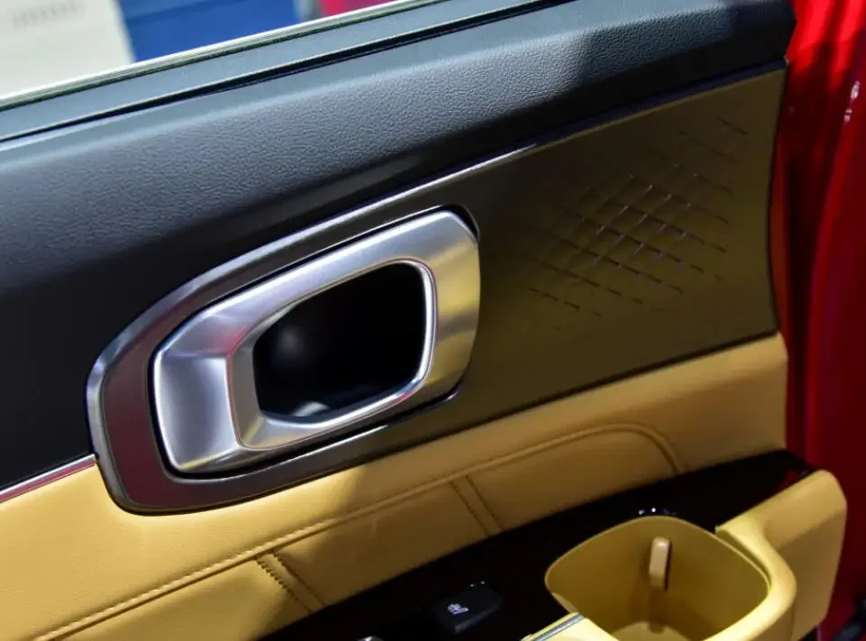 Для Kia Sorento MQ4 2021 2022 2023, внутренняя дверная ручка из углеродного волокна, чаша, панель, накладка, наклейка, аксессуары 
Для Kia Sorento MQ4 2021 2022 2023, внутренняя дверная ручка из углеродного волокна, чаша, панель, накладка, наклейка, аксессуары