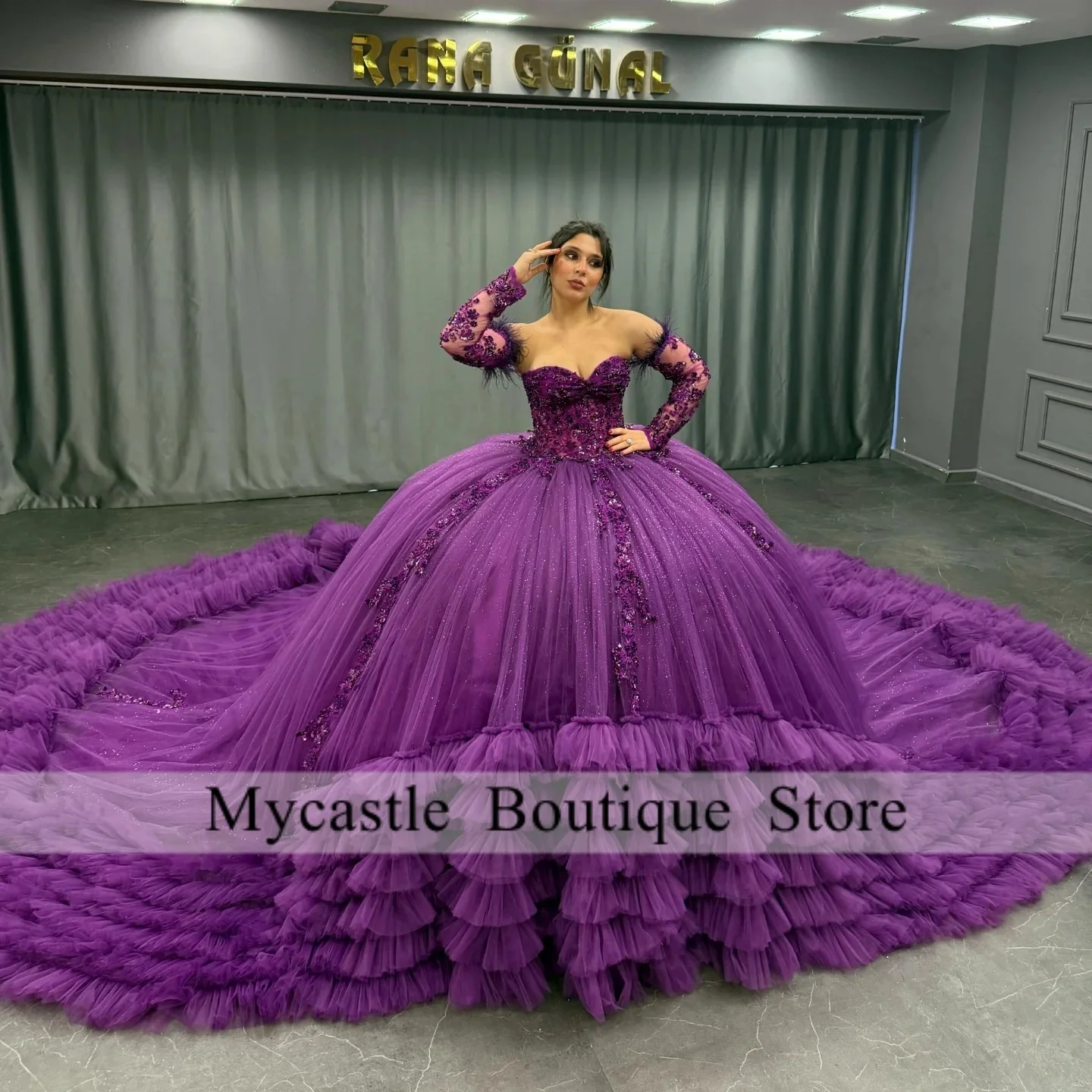 Элегантное фиолетовое платье Quinceanera 2025 с перчатками, бальное платье с бисером, милое платье 16, платье с цветочным узором для дня рождения, по индивидуальному заказу
Элегантное фиолетовое платье Quinceanera 2025 с перчатками, бальное платье с бисером, милое платье 16, платье с цветочным узором для дня рождения, по индивидуальному заказу