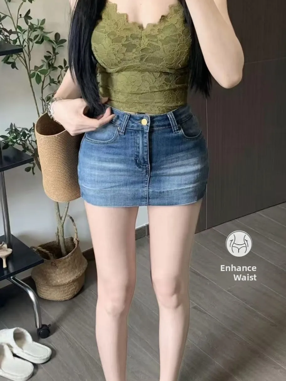 Slim Fit High Waist Denim Skirt Women's Summer Fashion Short Skirt Elastic Waistband Anti-Light Walking Skirt Hip Enhancing
Slim Fit High Waist Denim Skirt Women's Summer Fashion Short Skirt Elastic Waistband Anti-Light Walking Skirt Hip Enhancing