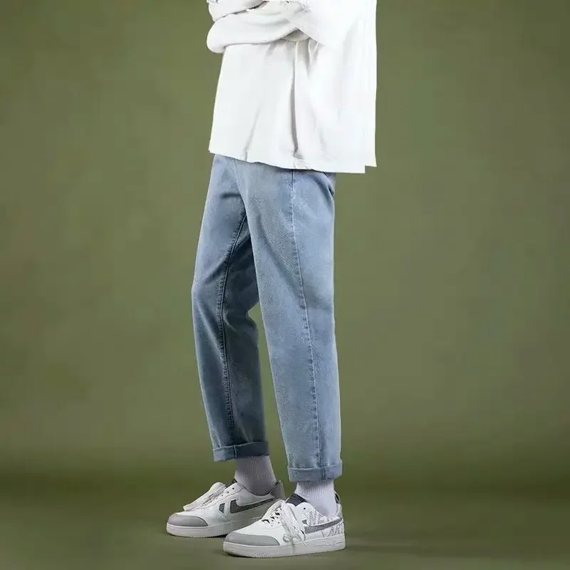 Cropped Jeans for Men Wide Leg Stacked Japanese Street Trousers Style Cotton Clothes Y2k 2000s Original Korean Man Cowboy Pants
Cropped Jeans for Men Wide Leg Stacked Japanese Street Trousers Style Cotton Clothes Y2k 2000s Original Korean Man Cowboy Pants
