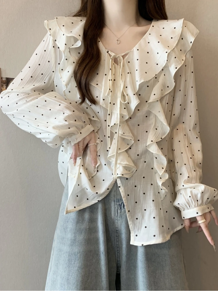 Sweet Style Long Sleeve V-Neck Blouse Women's plus Size Summer Shirt Floral Polka Dot Top Slimming Belly Covering
Sweet Style Long Sleeve V-Neck Blouse Women's plus Size Summer Shirt Floral Polka Dot Top Slimming Belly Covering