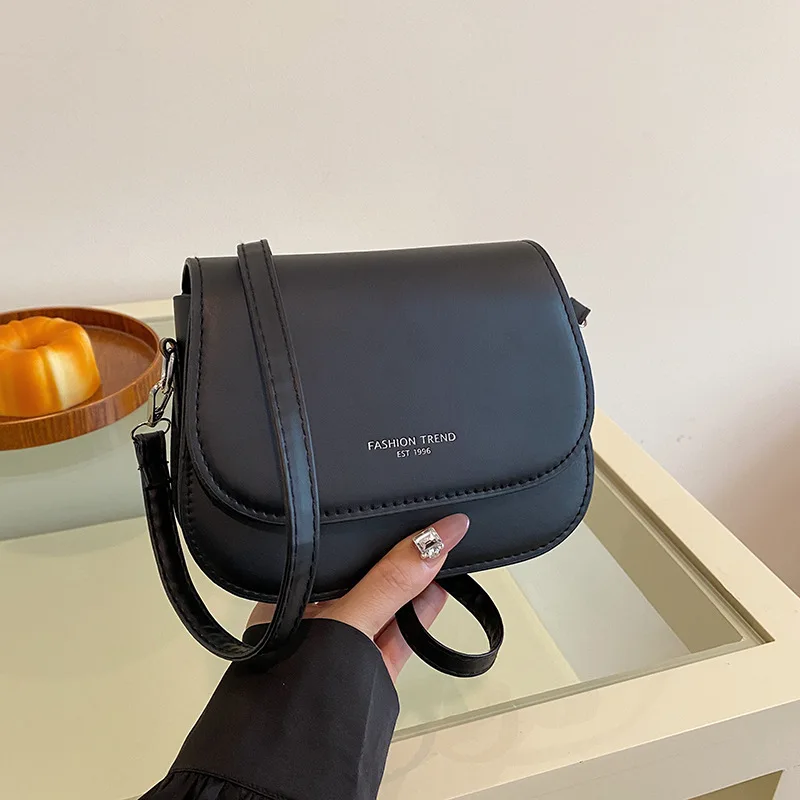 2025 Niche Design Small Square Bag for Women Ins Style Color Block Crossbody Purse Cute JK Fashion Shoulder Bag Unique Casual
2025 Niche Design Small Square Bag for Women Ins Style Color Block Crossbody Purse Cute JK Fashion Shoulder Bag Unique Casual