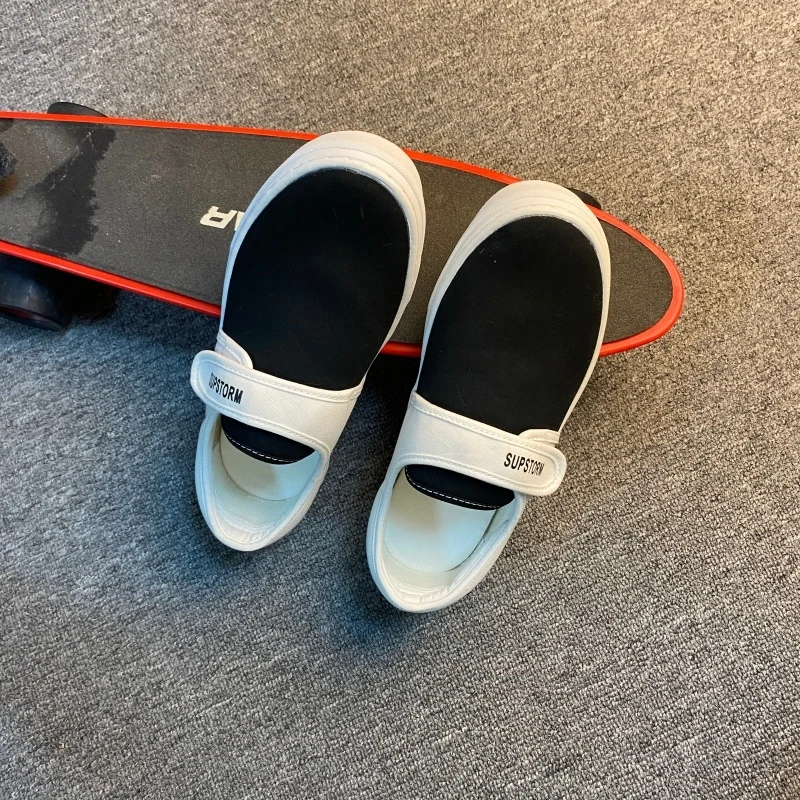 Breathable one foot men's shoes, black slip on shoes, men's sports shoes, rabbit lace up lazy shoes, men's shoes, outdoor casual
Breathable one foot men's shoes, black slip on shoes, men's sports shoes, rabbit lace up lazy shoes, men's shoes, outdoor casual