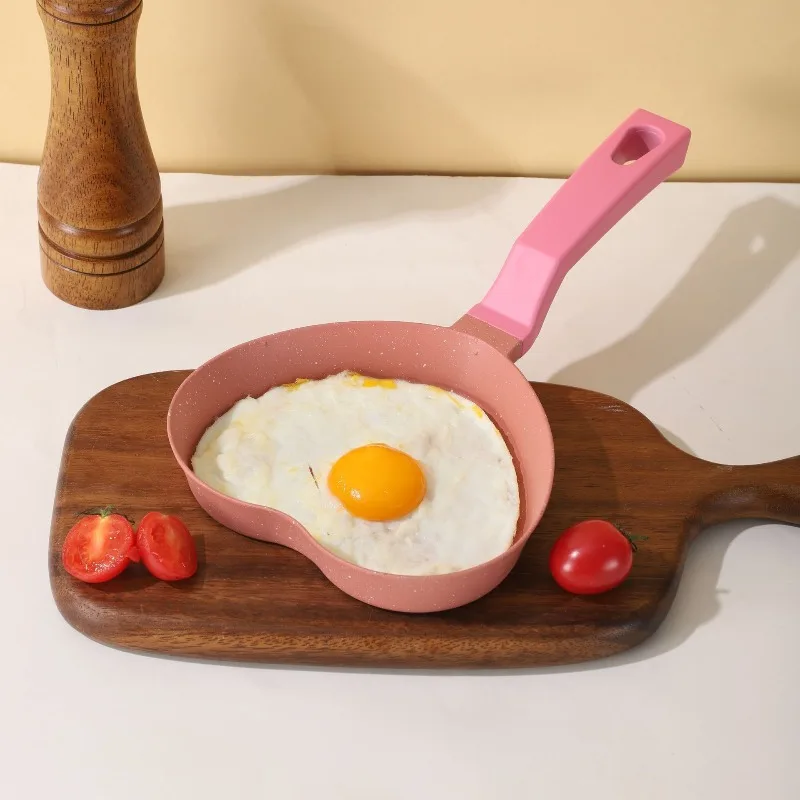 Mini breakfast love omelette pan Maifanshi non-stick pan household complementary food pan pan baking frying pan
Mini breakfast love omelette pan Maifanshi non-stick pan household complementary food pan pan baking frying pan