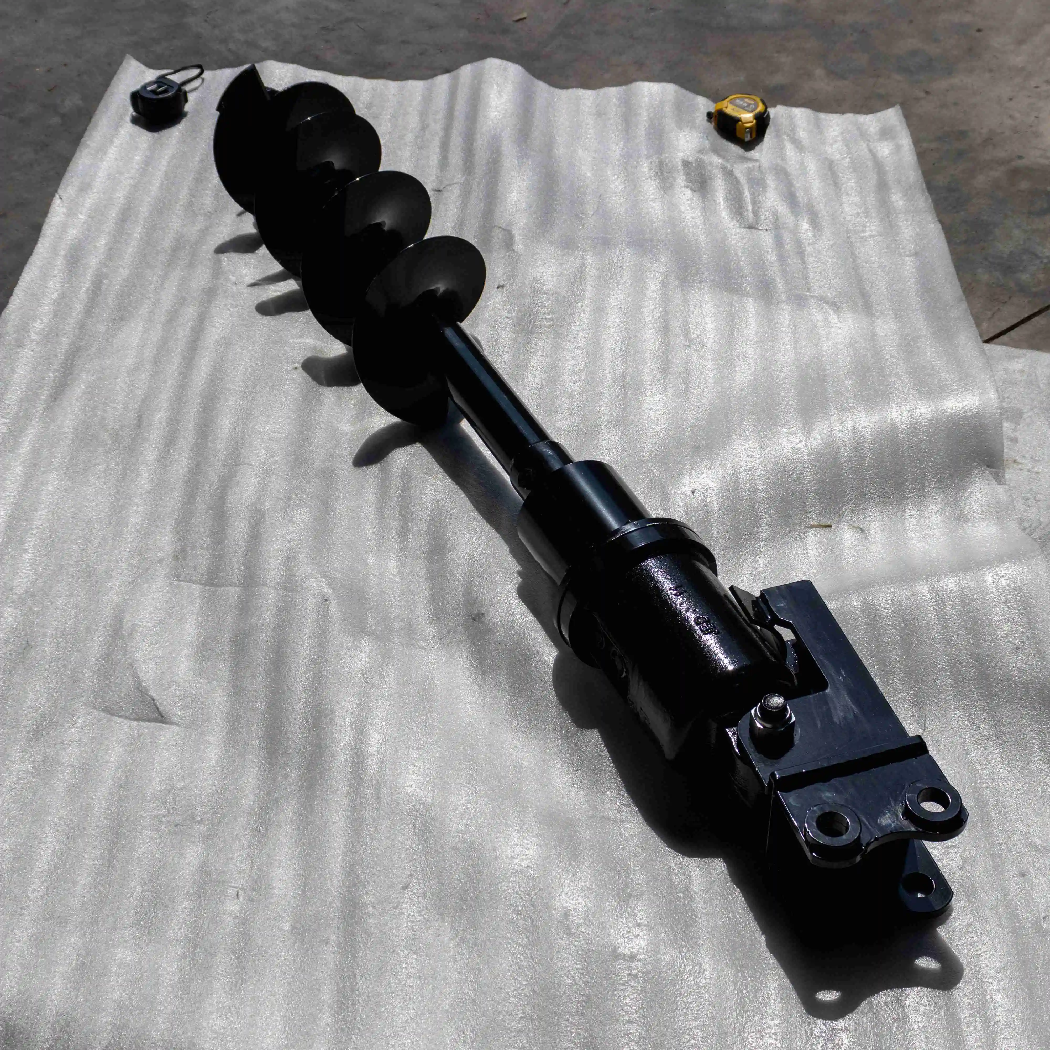 Excavator Attachment Auger Customizable Sizes 200mm 300mm