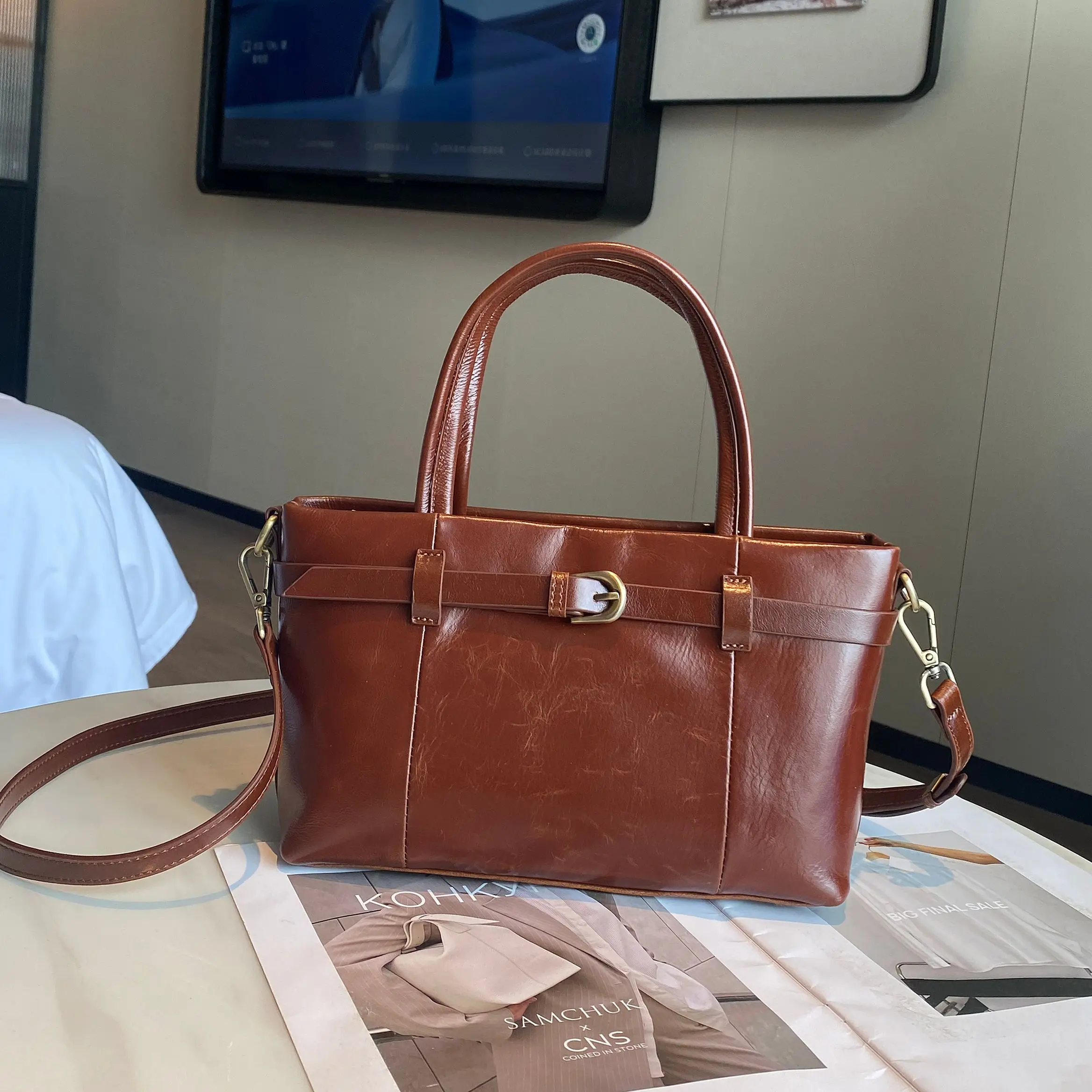 Genuine Grade Cow Leather Women's Shoulder Crossbody Bag Luxury Designer Brand High Quality Cowhide Ladies Handbag for Woman New
Genuine Grade Cow Leather Women's Shoulder Crossbody Bag Luxury Designer Brand High Quality Cowhide Ladies Handbag for Woman New