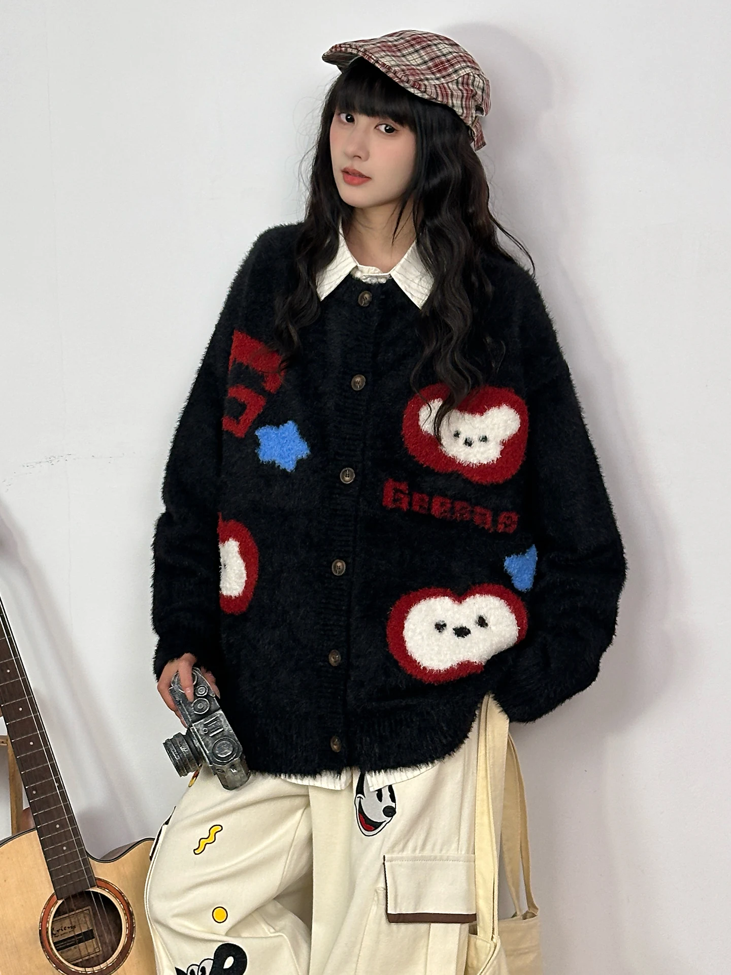 Оригинальный вязаный свитер с милым собачьим принтом, женский свободный кардиган в стиле lazy, осенняя верхняя одежда, теплая модная уличная одежда
Оригинальный вязаный свитер с милым собачьим принтом, женский свободный кардиган в стиле lazy, осенняя верхняя одежда, теплая модная уличная одежда