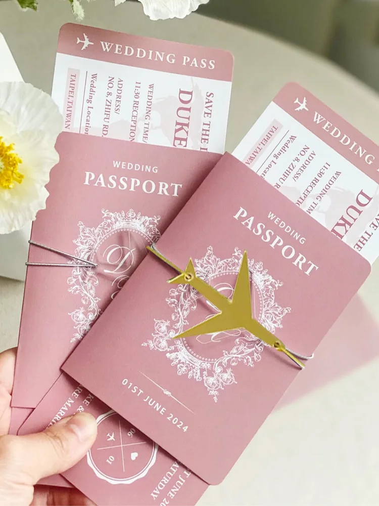 30/50pc Custom Passport Invitaions For Wedding Travel Theme Party, Borading Pass Design, Personalized Any Colors Language Design
30/50pc Custom Passport Invitaions For Wedding Travel Theme Party, Borading Pass Design, Personalized Any Colors Language Design