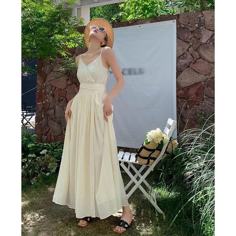 High-end Luxury Socialite Light Apricot Strap Dress for Summer2024New Waist-Cinching Slimming Vacation Long Dress
High-end Luxury Socialite Light Apricot Strap Dress for Summer2024New Waist-Cinching Slimming Vacation Long Dress