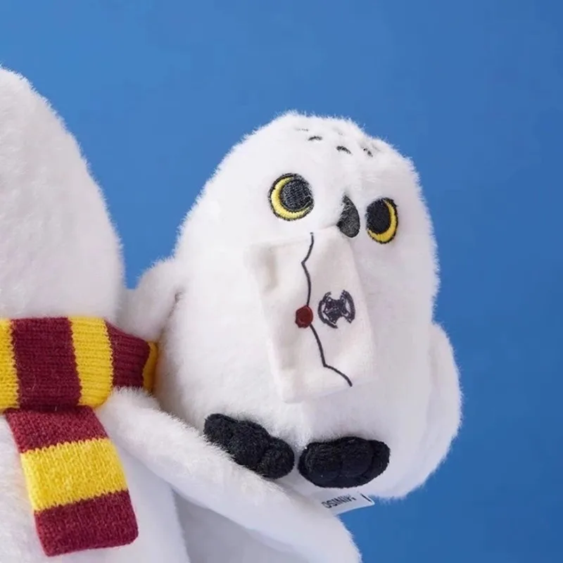 15cm Cute Owl Plush Doll No. 5 Hedwig Station Shoulder Magnet Plush Owl Toys Refrigerator Magnet Same as the Toy for Party Gifts
15cm Cute Owl Plush Doll No. 5 Hedwig Station Shoulder Magnet Plush Owl Toys Refrigerator Magnet Same as the Toy for Party Gifts
