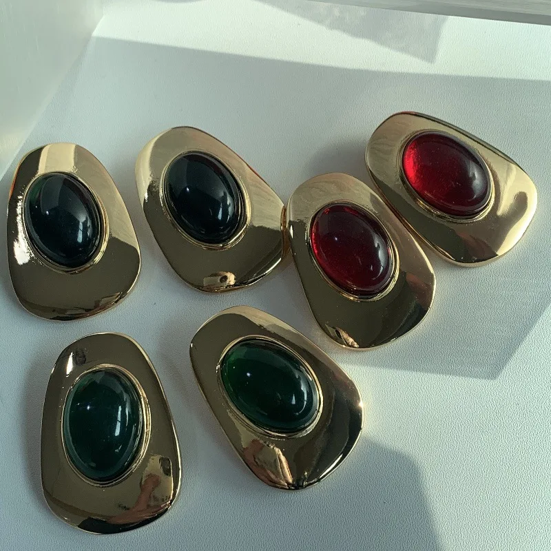 European Style Oversized Water Drop Smooth Earrings Vintage Irregular Round Ear Studs Fashion Ear Accessories
European Style Oversized Water Drop Smooth Earrings Vintage Irregular Round Ear Studs Fashion Ear Accessories