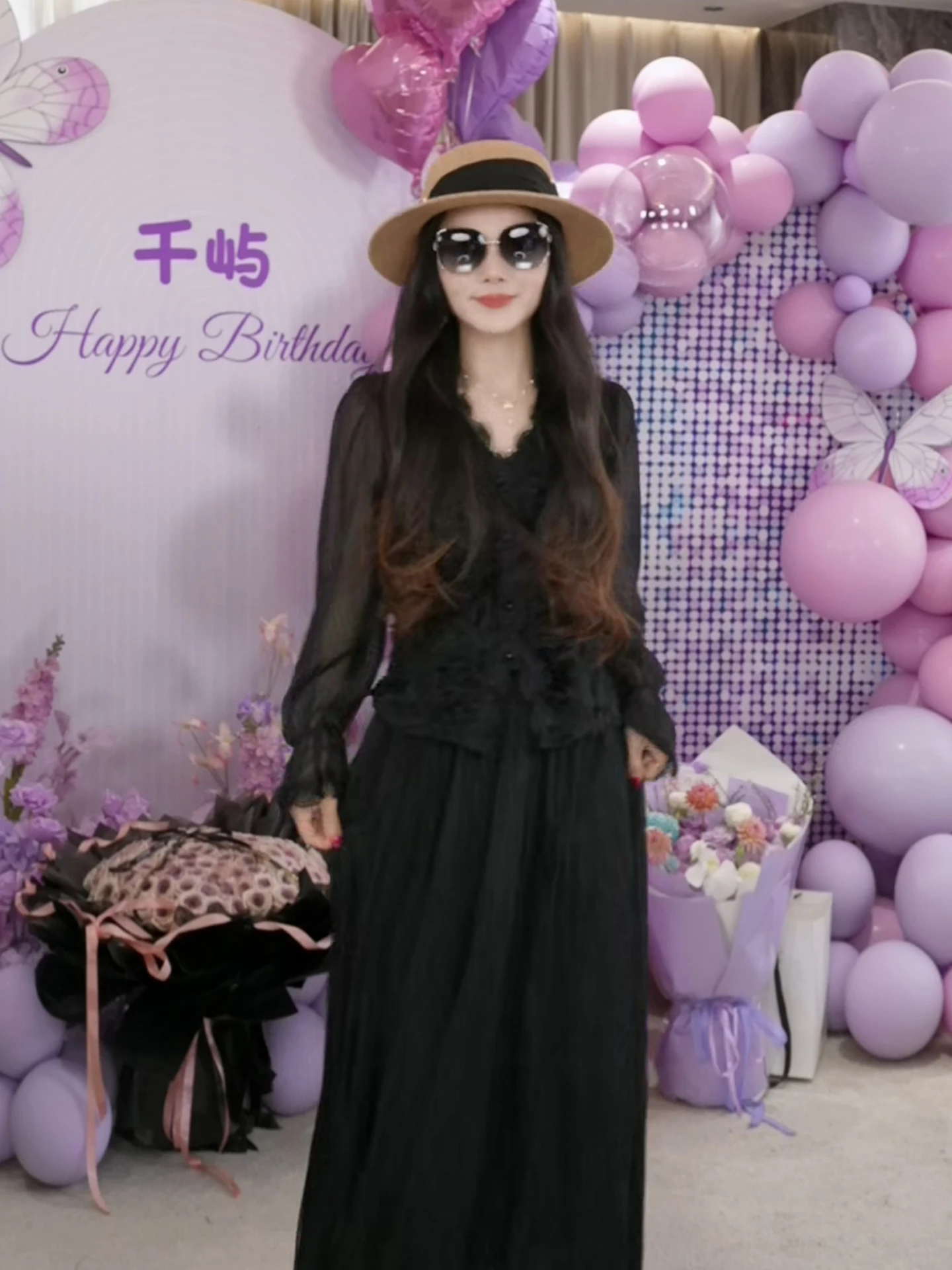 Laeila Early Spring Lace Embroidery Me Sve irt Small V Ne oulder Fit Waist Slimming Inner Wear Top Casual Sle
Laeila Early Spring Lace Embroidery Me Sve irt Small V Ne oulder Fit Waist Slimming Inner Wear Top Casual Sle