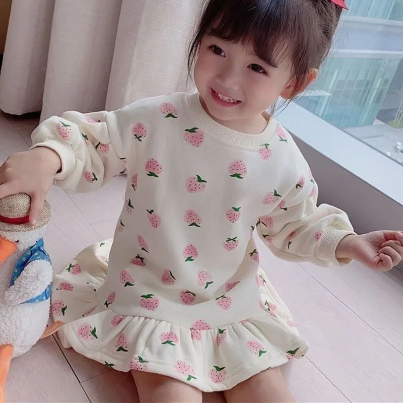 New Kid Girl Dress Cartoon Strawberry Cute Girls' Dress Sweet Princess Dress Hoodie Dress Casual Toddler Girl Clothes A1288
New Kid Girl Dress Cartoon Strawberry Cute Girls' Dress Sweet Princess Dress Hoodie Dress Casual Toddler Girl Clothes A1288