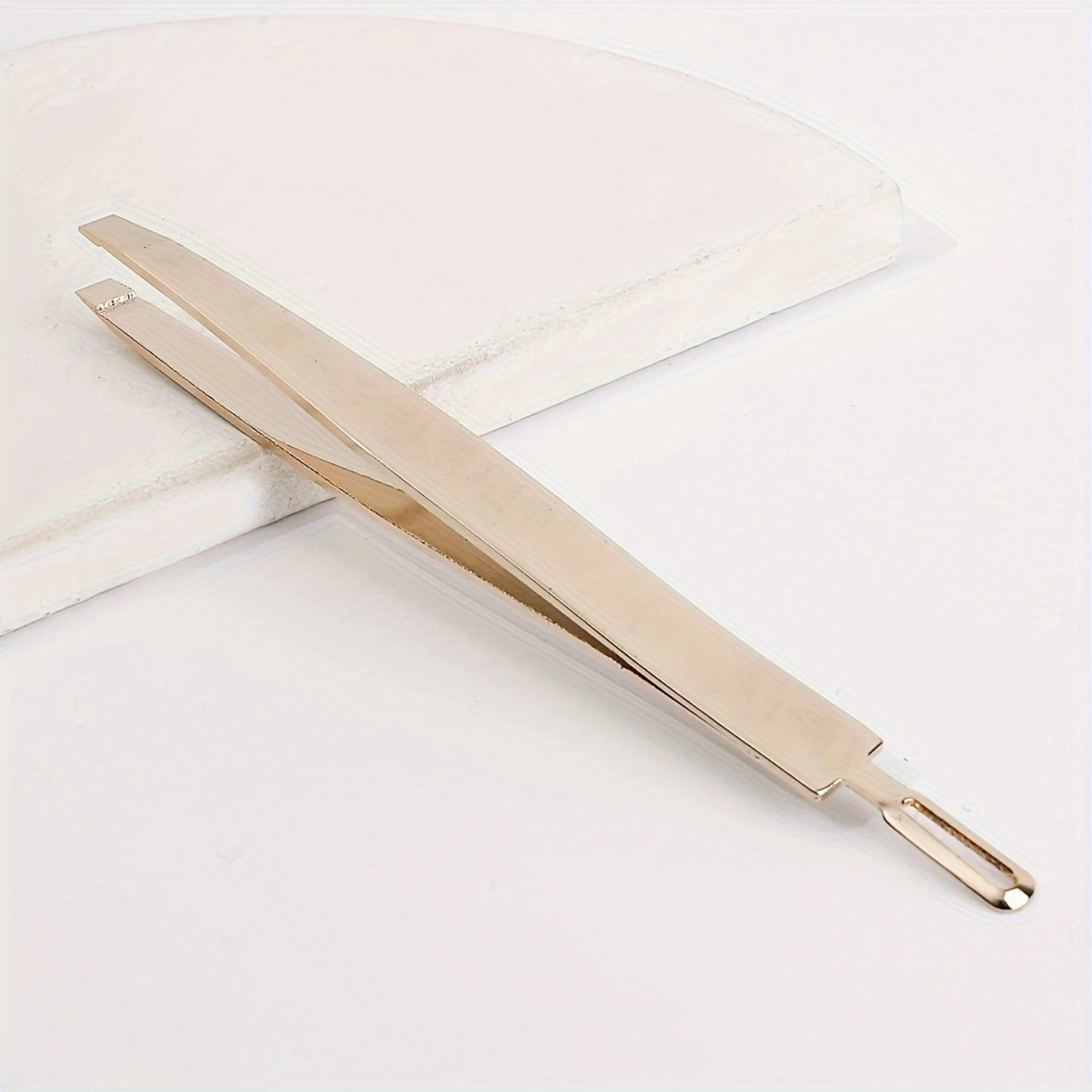 Stainless Steel Precision Tweezers - Dual-Ended, Slanted Tip For Eyebrows & Ingrown Hair Removal, Ideal For Men & Women Eyebrow
Stainless Steel Precision Tweezers - Dual-Ended, Slanted Tip For Eyebrows & Ingrown Hair Removal, Ideal For Men & Women Eyebrow