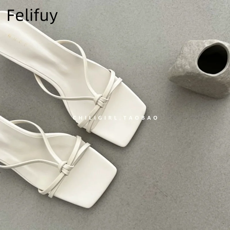 Сандалии на низком каблуке с квадратным носком, женские черные, белые вечерние тапочки с перекрестными ремешками, элегантные офисные женские туфли из натуральной кожи, женские туфли
Сандалии на низком каблуке с квадратным носком, женские черные, белые вечерние тапочки с перекрестными ремешками, элегантные офисные женские туфли из натуральной кожи, женские туфли