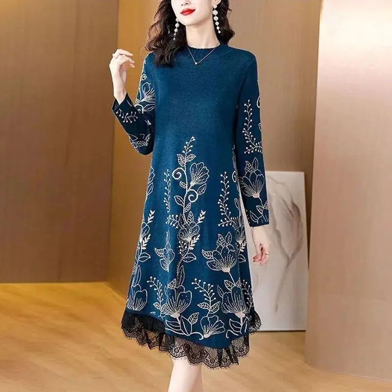 Jacquard Patchwork Lace Hem Women Knitting Dress For Autumn Winter 2023 New Fashion O-neck Oversize Long Sweater Top Quality
Jacquard Patchwork Lace Hem Women Knitting Dress For Autumn Winter 2023 New Fashion O-neck Oversize Long Sweater Top Quality