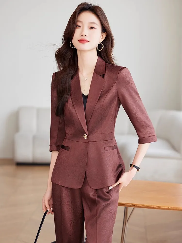 Wine Red Color Professional Women's Suit Set Thin Seven-Quarter Sleeve Workwear Polyester Fabric Commute Style Business Coat
Wine Red Color Professional Women's Suit Set Thin Seven-Quarter Sleeve Workwear Polyester Fabric Commute Style Business Coat