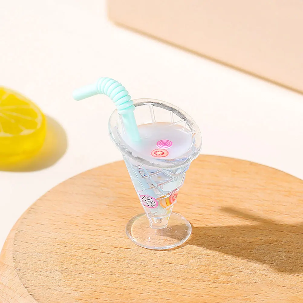 5Pcs Hawaiian Style Mini Dessert Cup Ornaments Realistic Miniature Juice Cups Summer Party Decorations Dollhouse Kitchen
5Pcs Hawaiian Style Mini Dessert Cup Ornaments Realistic Miniature Juice Cups Summer Party Decorations Dollhouse Kitchen