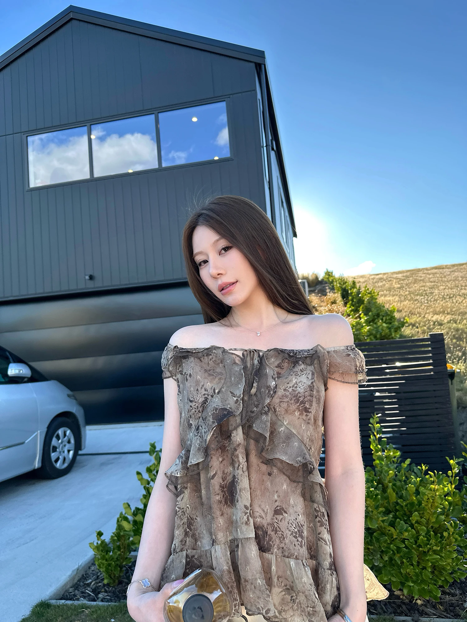 Heavy Embroidery Watercolor Ombre Chiffon Lace Doll Shirt Wood Grain Design Casual Style Polyester Fiber Women Top
Heavy Embroidery Watercolor Ombre Chiffon Lace Doll Shirt Wood Grain Design Casual Style Polyester Fiber Women Top