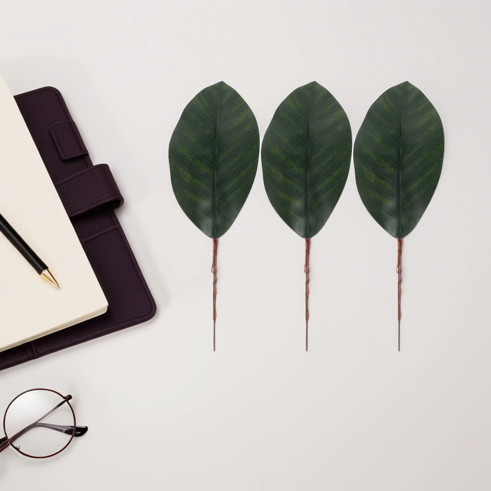 20pcs Artificial Leaf Branches Realistic Foliage For Wedding Home Office Indoor Greenery Arrangement Vase Centerpiece Decorative
20pcs Artificial Leaf Branches Realistic Foliage For Wedding Home Office Indoor Greenery Arrangement Vase Centerpiece Decorative