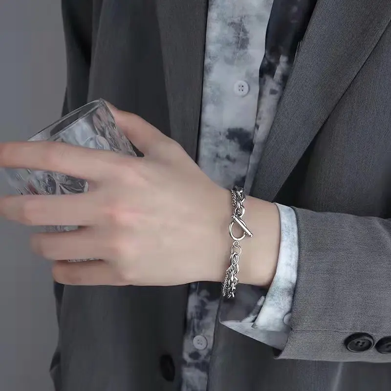 Taigang material hip-hop cool and trendy, versatile, cool and trendy accessories, couple bracelet jewelry
Taigang material hip-hop cool and trendy, versatile, cool and trendy accessories, couple bracelet jewelry