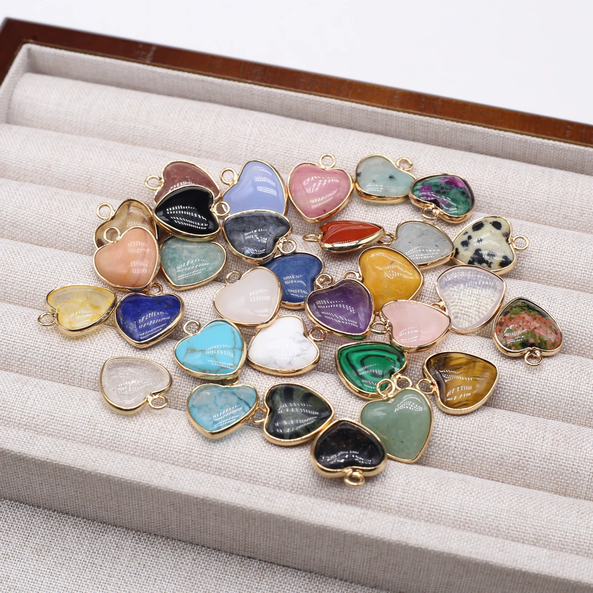 5pcs Natural Stone Pendant Heart Shape Plated Golden Amethyst Rose Quartz Pendant for Making DIY Jewerly Necklace Bracelet
5pcs Natural Stone Pendant Heart Shape Plated Golden Amethyst Rose Quartz Pendant for Making DIY Jewerly Necklace Bracelet