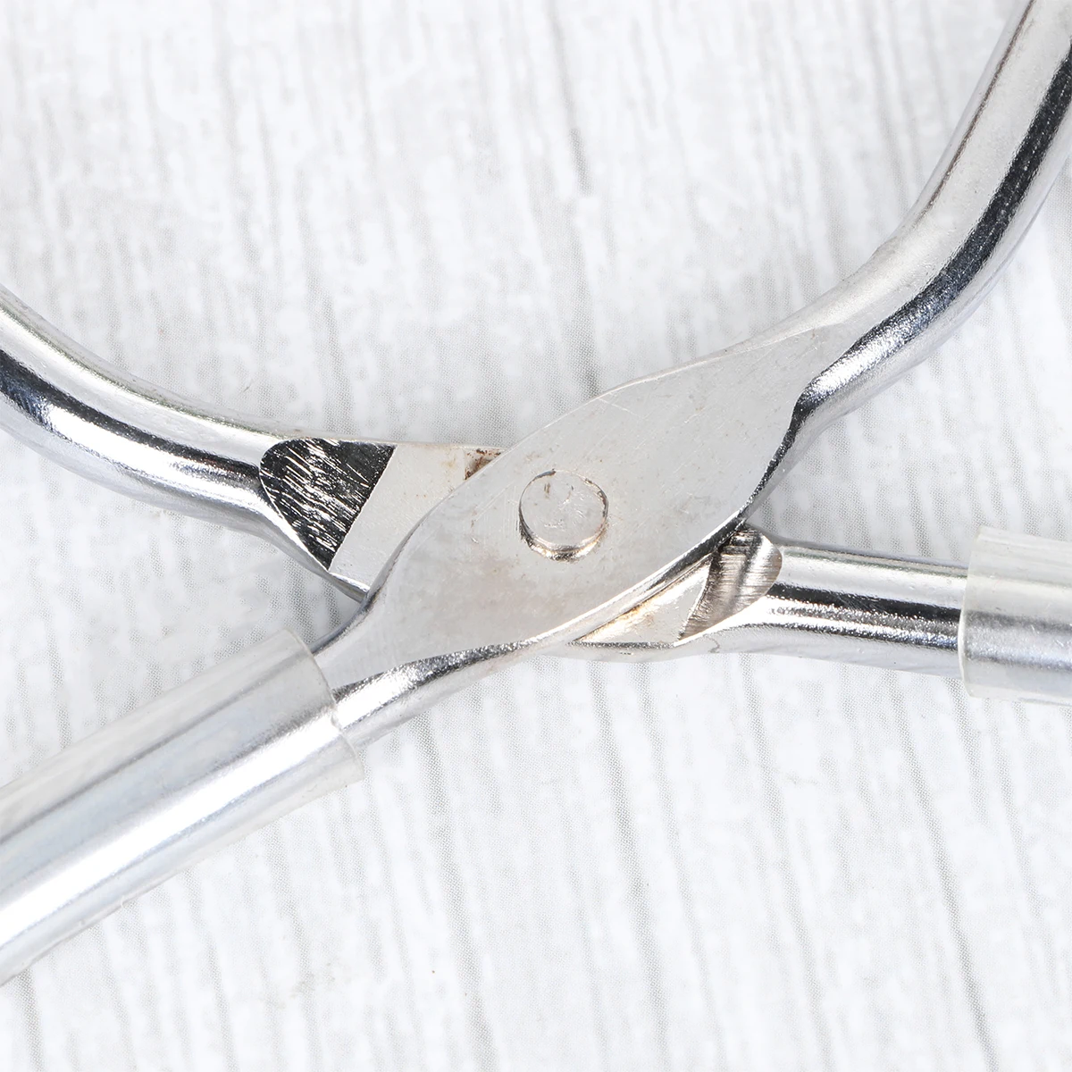 Thickened Stainless Steel Crucible Tongs Anti-Slip Handle For Beaker Flask Home Kitchen Baking Boiling Medical Teaching Tools
Thickened Stainless Steel Crucible Tongs Anti-Slip Handle For Beaker Flask Home Kitchen Baking Boiling Medical Teaching Tools