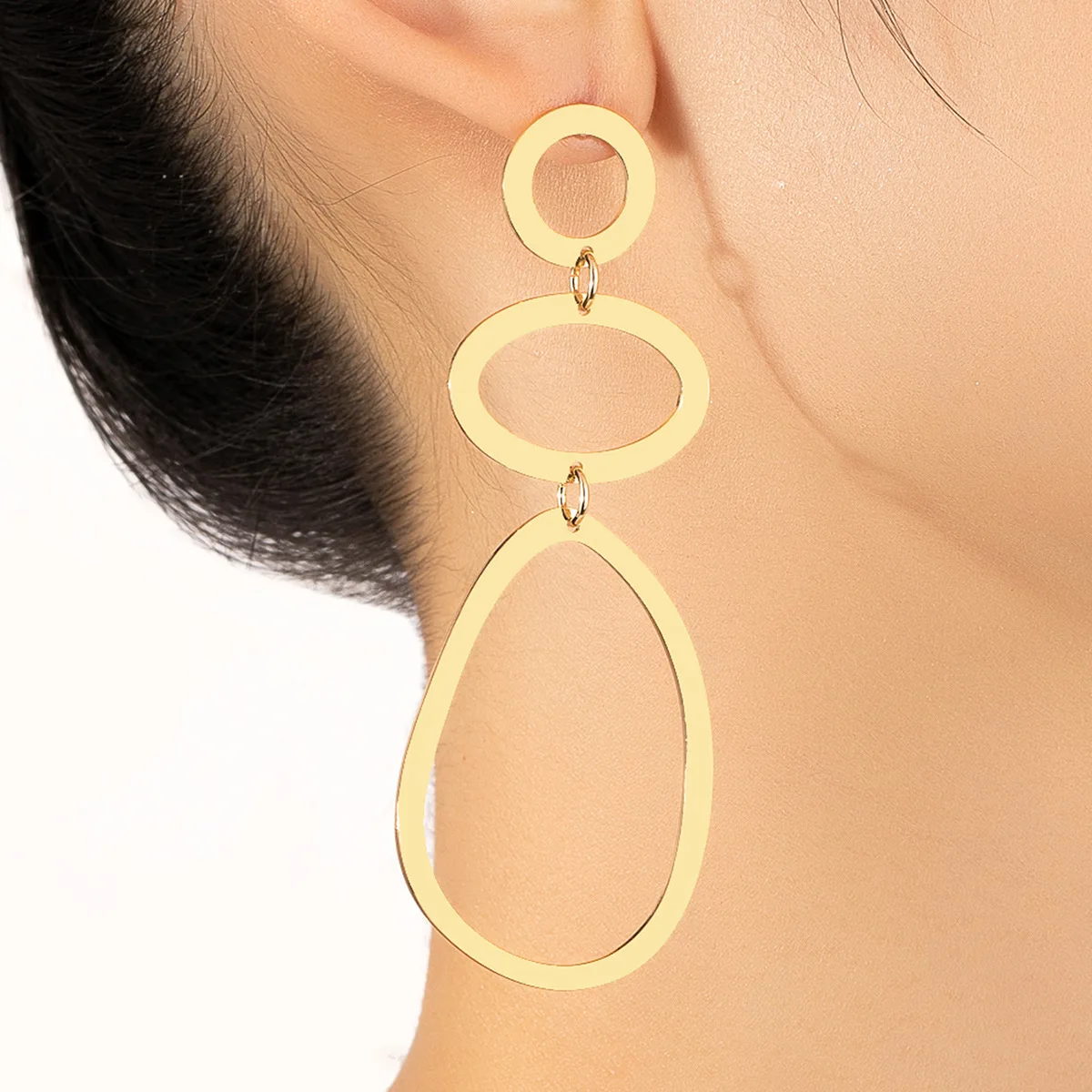 Ele Hollow out Splicing round Ear Jewelry for Women Faionable mat Ear Cuff Sli Accory
Ele Hollow out Splicing round Ear Jewelry for Women Faionable mat Ear Cuff Sli Accory