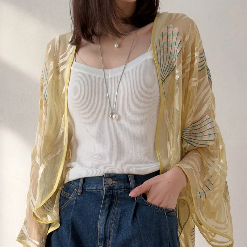 Women Cardigan 100% Natural Mulberry Silk Thin Type Beige Embroidery Suns Wrap Coat Shawl Shirt 2026 Summer Beach Cover M1609
Women Cardigan 100% Natural Mulberry Silk Thin Type Beige Embroidery Suns Wrap Coat Shawl Shirt 2026 Summer Beach Cover M1609