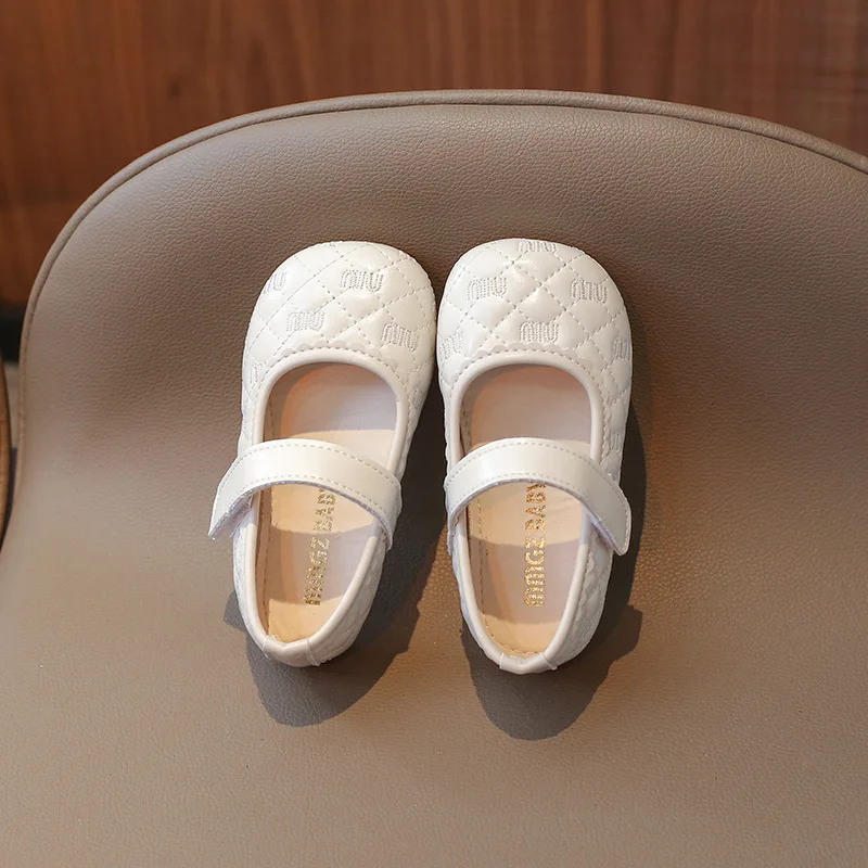Sweet Children Leather Shoe Round Toe Boeknot Ruffles 21-33 Chic Girl's Shoe Toddler Kids Mary Janes Cute Spring Pure Color
Sweet Children Leather Shoe Round Toe Boeknot Ruffles 21-33 Chic Girl's Shoe Toddler Kids Mary Janes Cute Spring Pure Color
