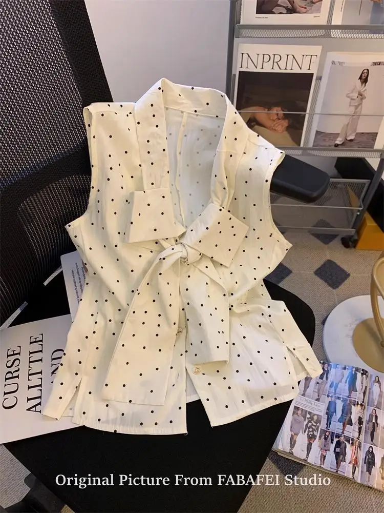 Summer French Bow Polka Dot Sleeveless Shirt Design Niche Sweet Girl Vermicelli Striped Slim Top for Women
Summer French Bow Polka Dot Sleeveless Shirt Design Niche Sweet Girl Vermicelli Striped Slim Top for Women